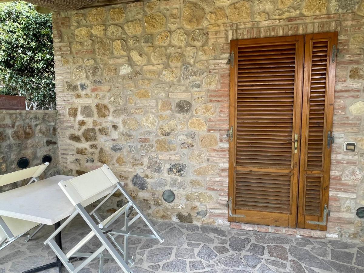 Casa Vacanza Le Case San Gimignano Dış mekan fotoğraf