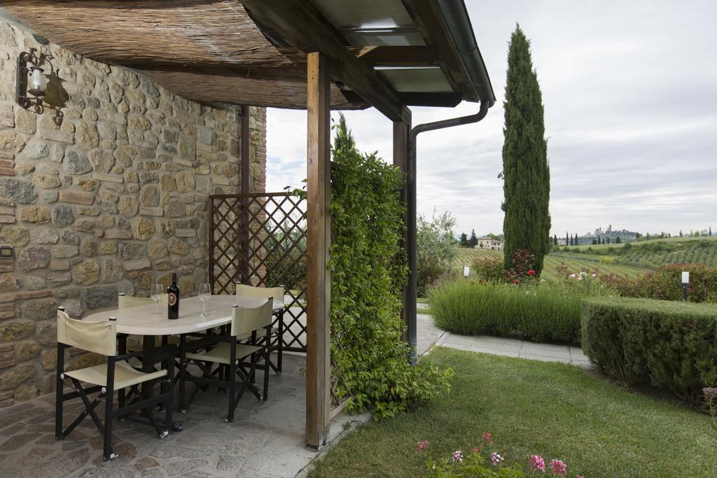 Casa Vacanza Le Case San Gimignano Dış mekan fotoğraf